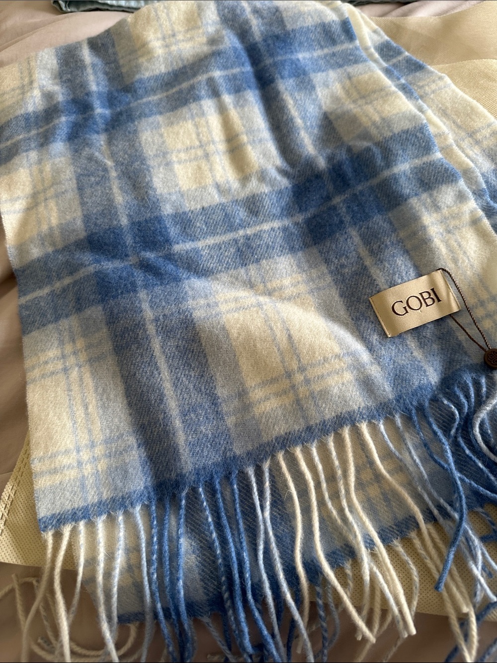 Cashmere light blue scarf